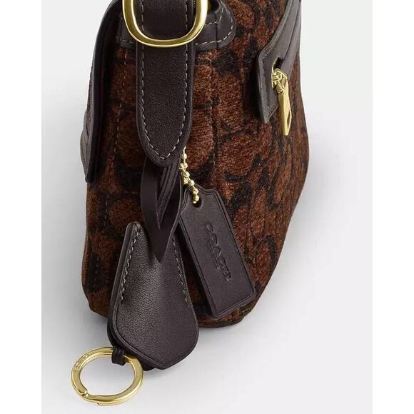 NWT Coach Etta Small Flap Shoulder Bag in Signature Chenille CCV65 Gold - Picture 15 of 15